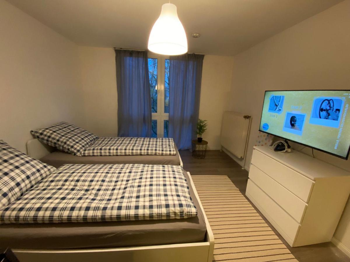 Sweet Home Apartment Hannover West - Contactless Check-In ภายนอก รูปภาพ