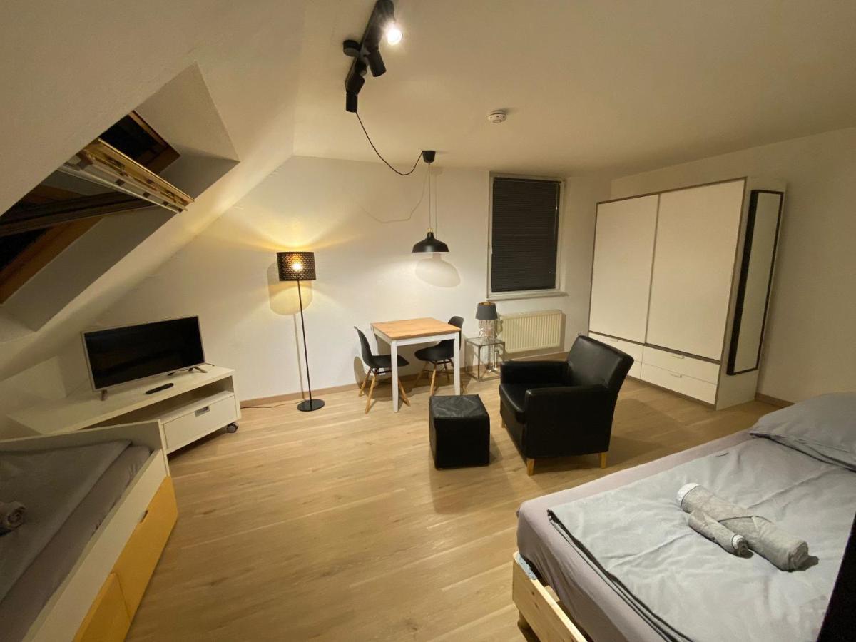 Sweet Home Apartment Hannover West - Contactless Check-In ภายนอก รูปภาพ