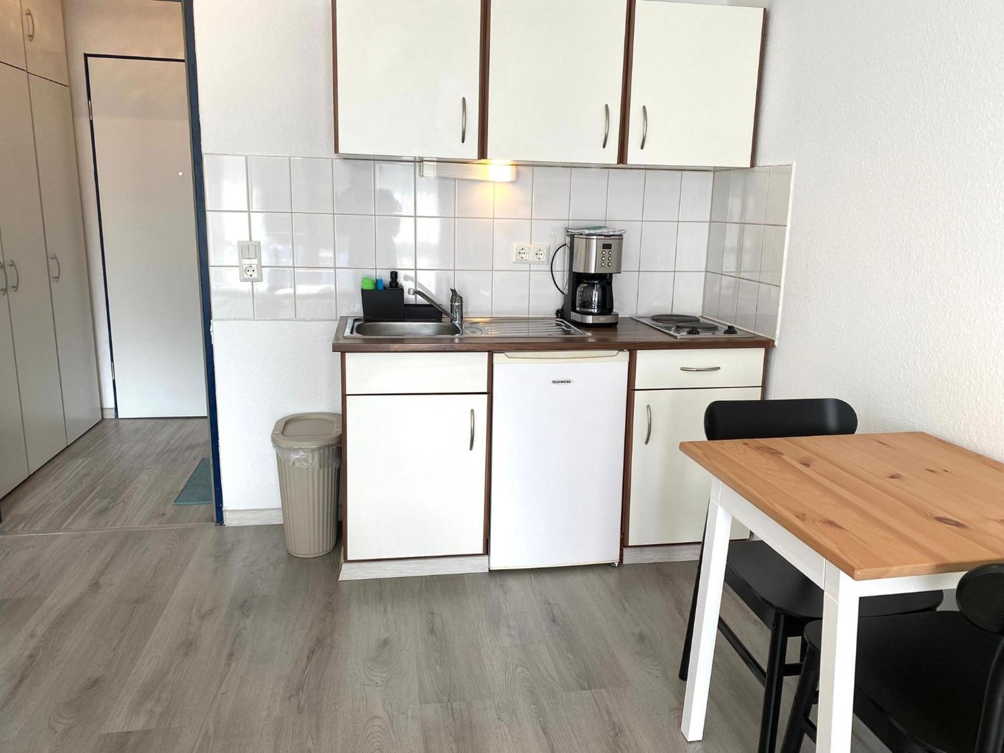 Sweet Home Apartment Hannover West - Contactless Check-In ภายนอก รูปภาพ