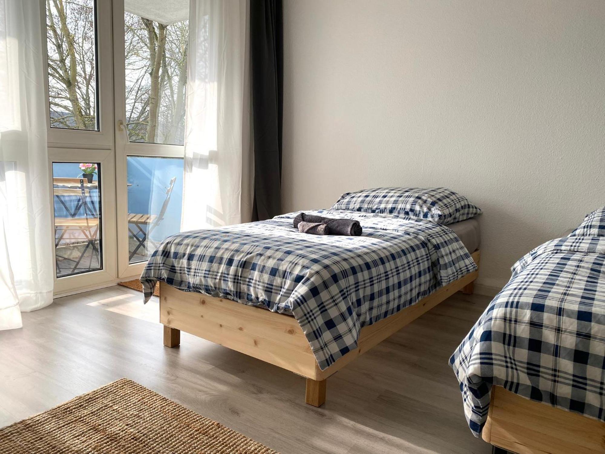 Sweet Home Apartment Hannover West - Contactless Check-In ภายนอก รูปภาพ