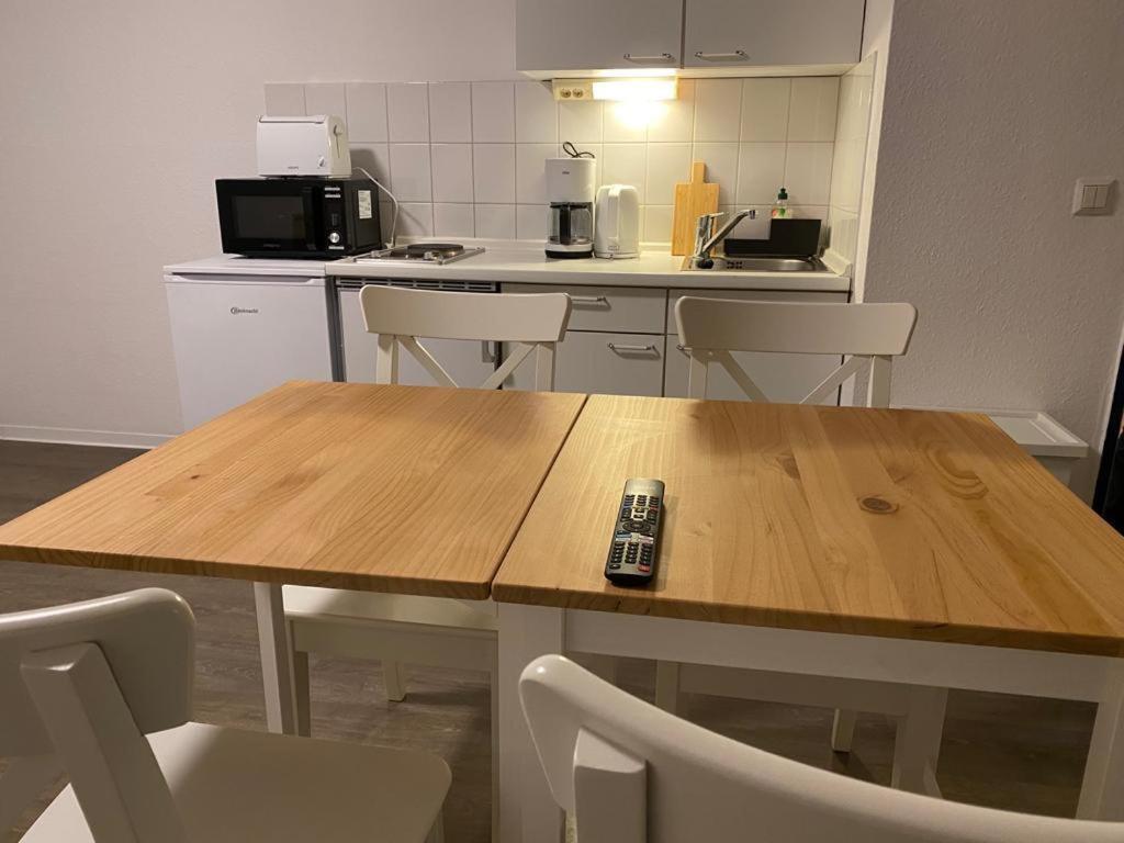 Sweet Home Apartment Hannover West - Contactless Check-In ภายนอก รูปภาพ