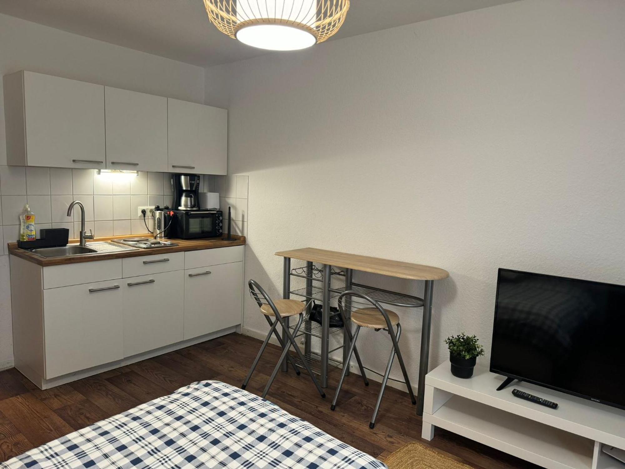 Sweet Home Apartment Hannover West - Contactless Check-In ภายนอก รูปภาพ